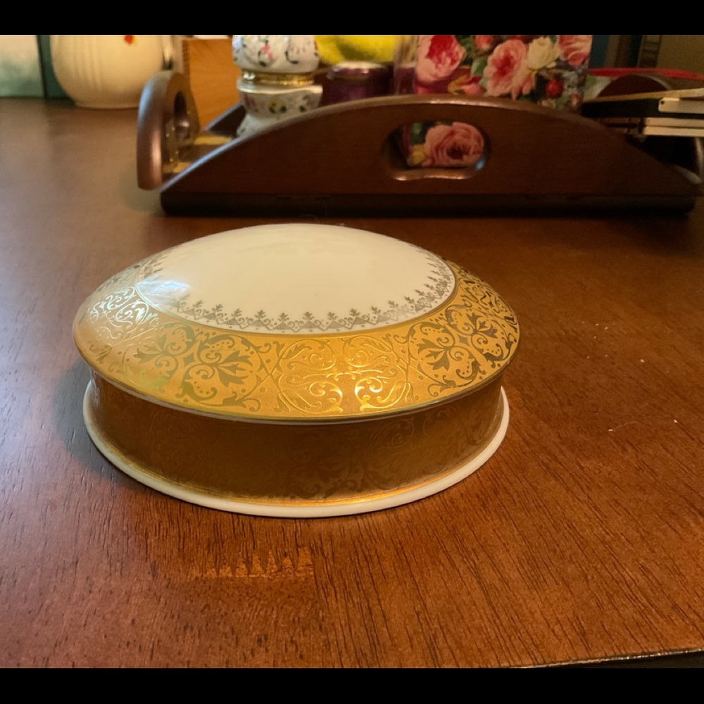 Vintage Limoges Powder Box